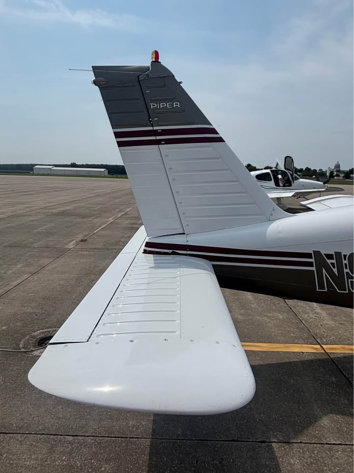1965 Piper Cherokee 235, photo 4