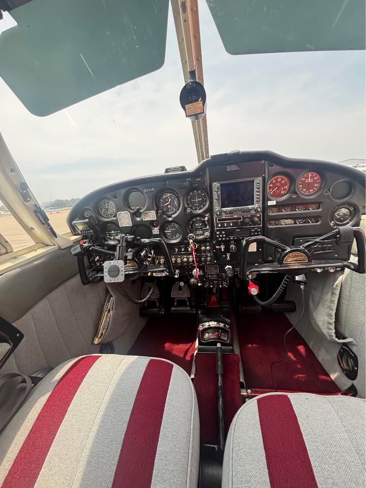 1965 Piper Cherokee 235, photo 8