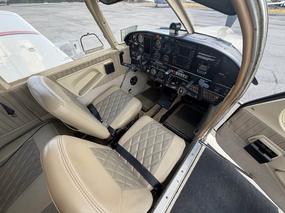 1967 Piper Arrow I PA28R-180, photo 7