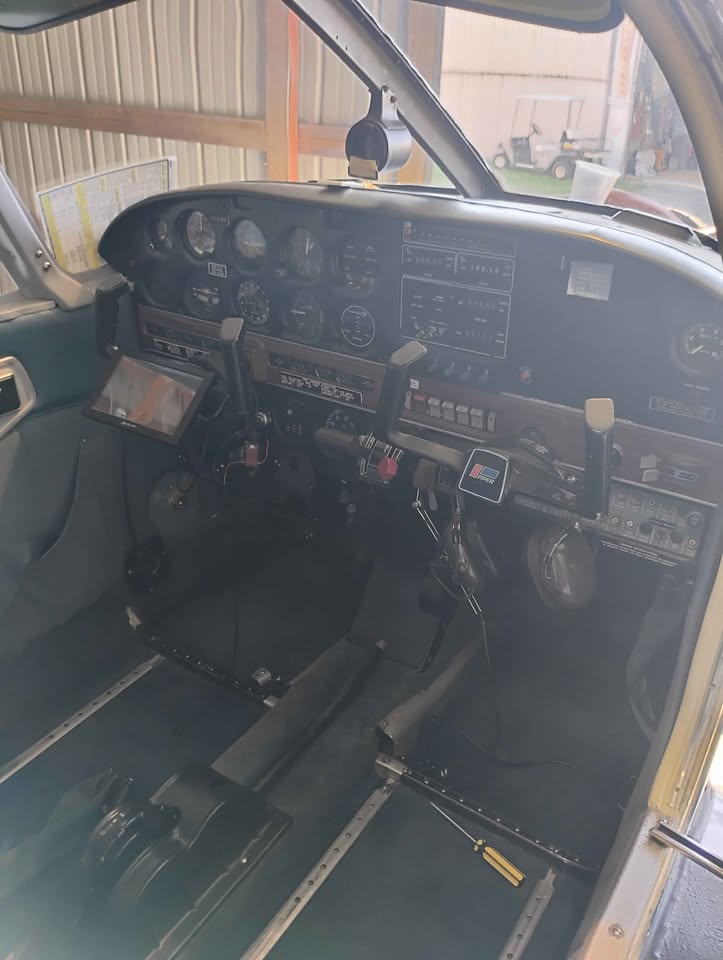 1969 Piper PA-28-180/Cherokee 180, photo 5