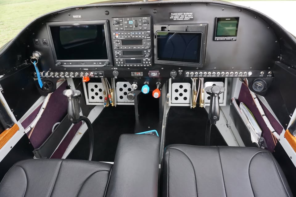 2009 Vans RV-10, photo 2