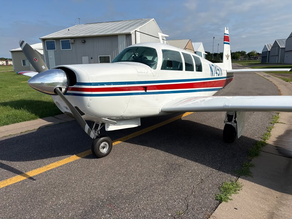 1975 Mooney M20F, photo 1