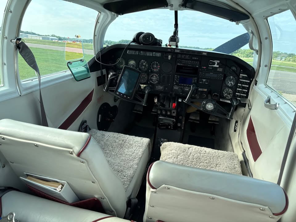 1975 Mooney M20F, photo 5