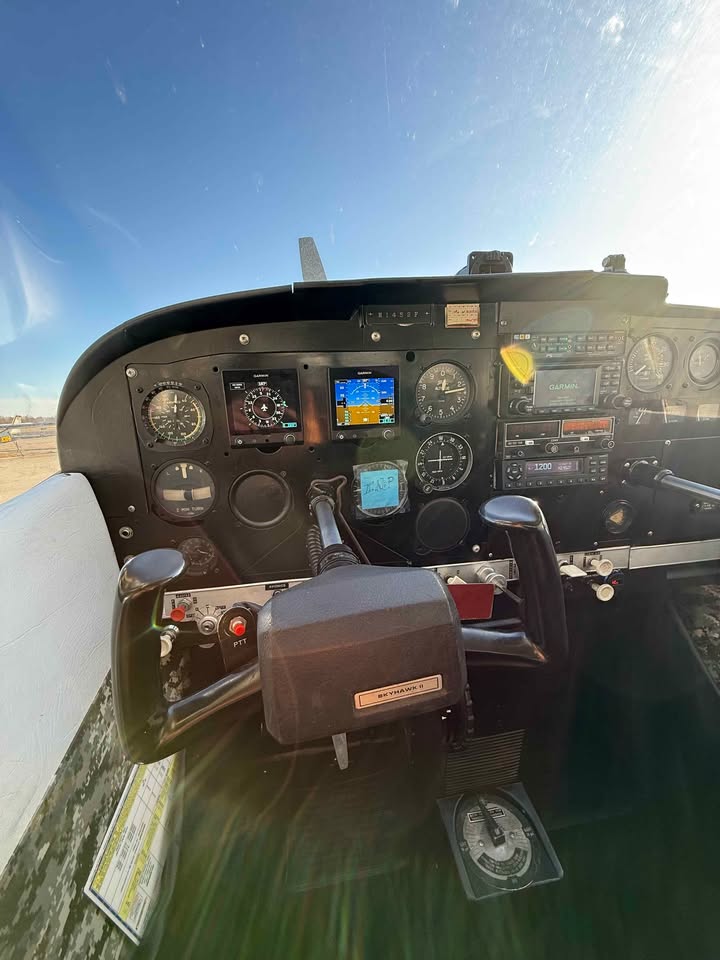 1967 Cessna 172F, photo 5