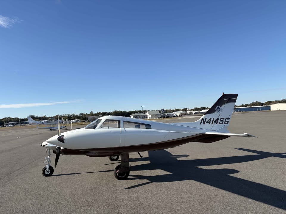 1969 Cessna 310p, photo 3