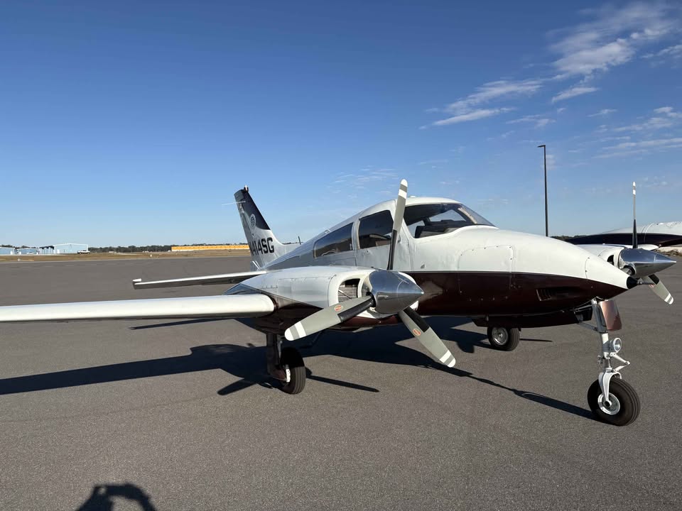 1969 Cessna 310p, photo 4