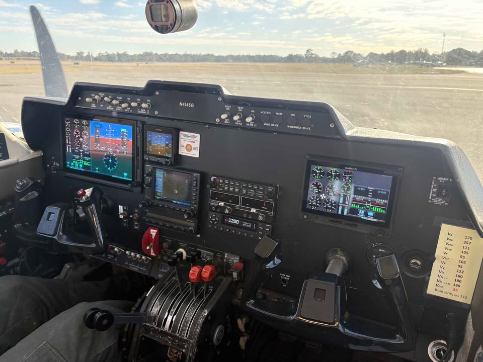 1969 Cessna 310p, photo 12