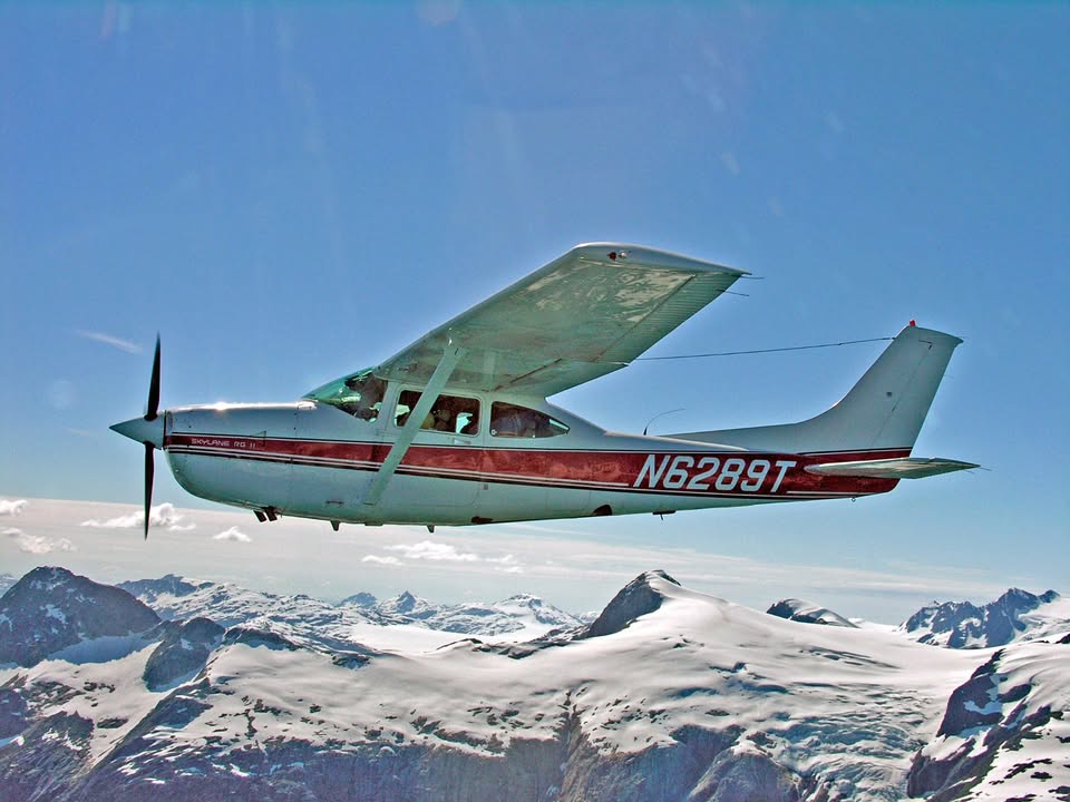 Cessna Skyline 182 Rgii, photo 1