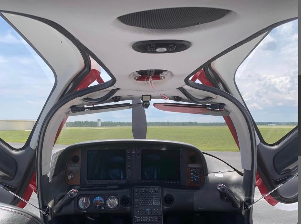 2008 Cirrus SR22 G3 TN, photo 7