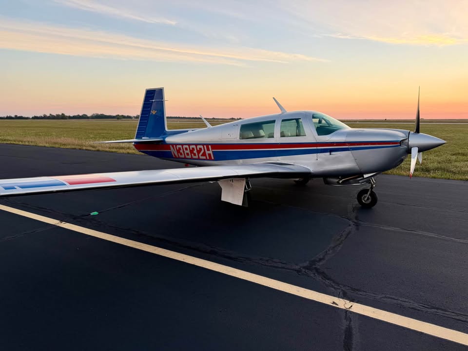 1980 Mooney M20J 201, photo 4