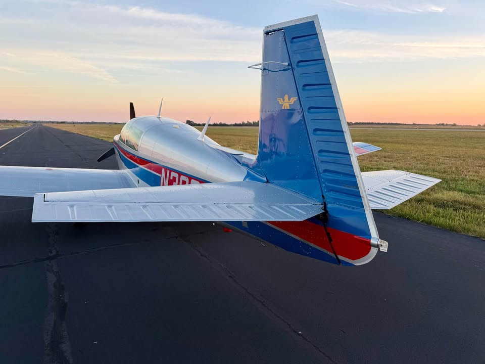 1980 Mooney M20J 201, photo 8