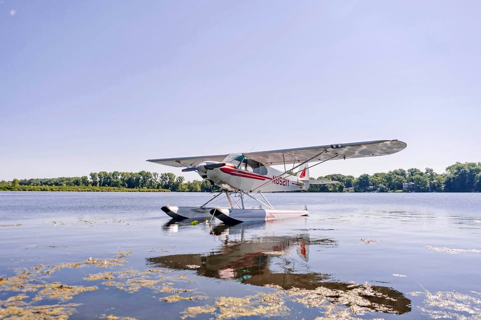 1970 Piper Super Cub on floats, photo 1
