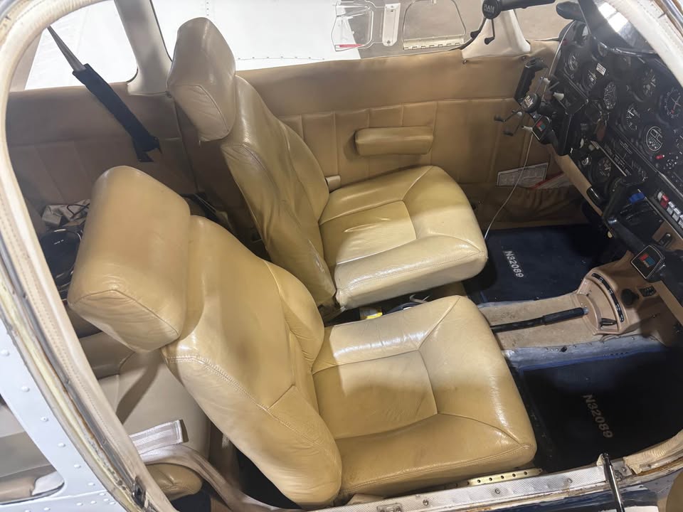 Piper Pa28-235, photo 4
