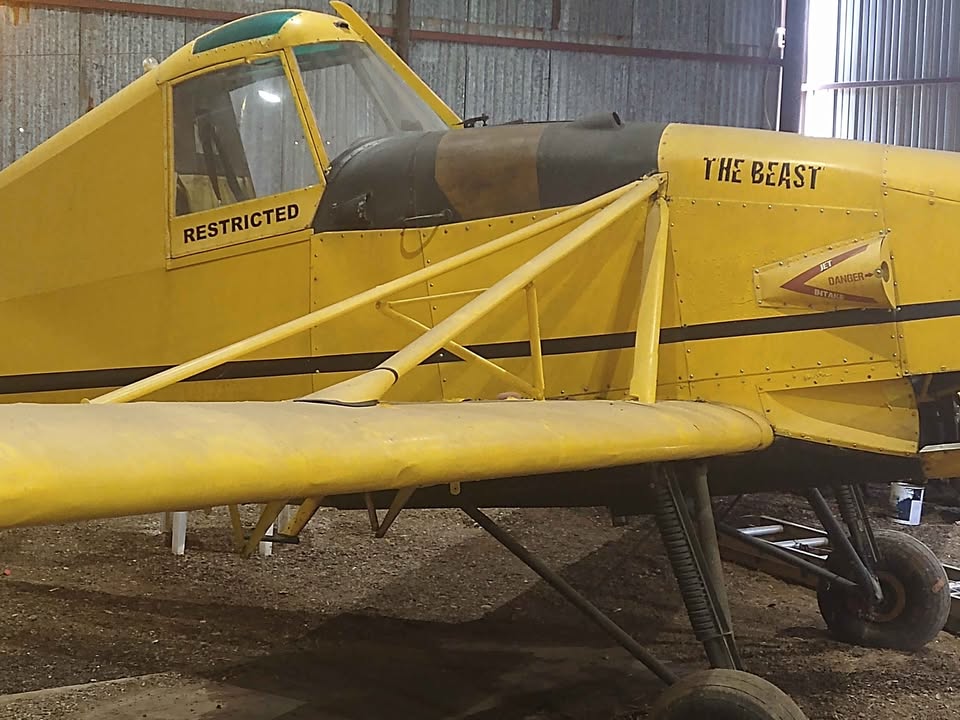 Airplane, photo 2