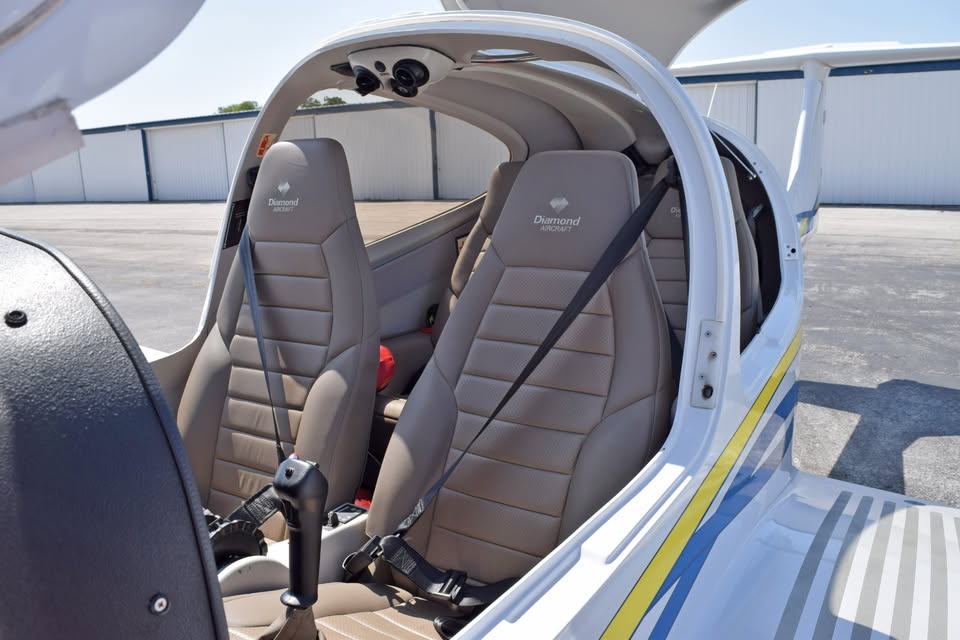 2021 Diamond DA40 NG, photo 4