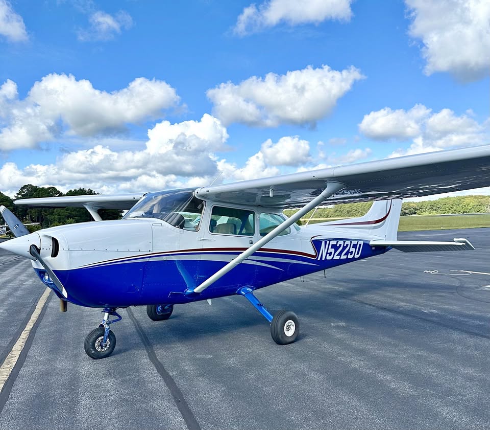 1980 Cessna 172P, photo 1
