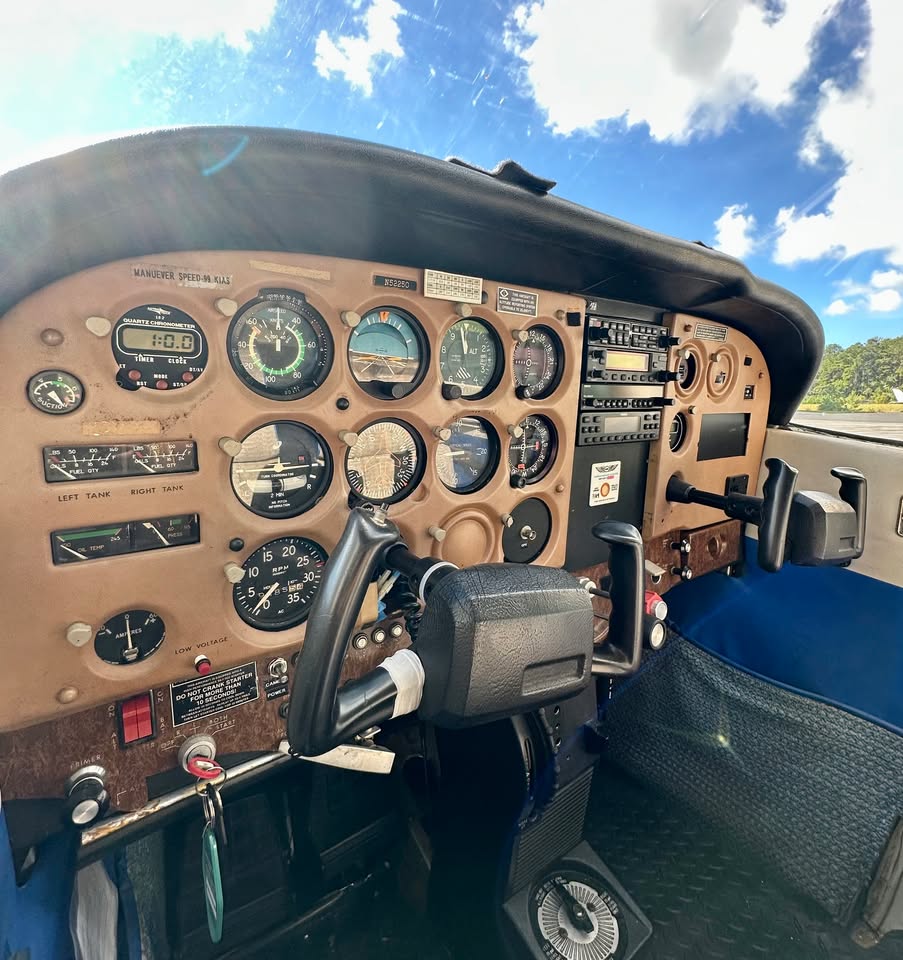 1980 Cessna 172P, photo 7
