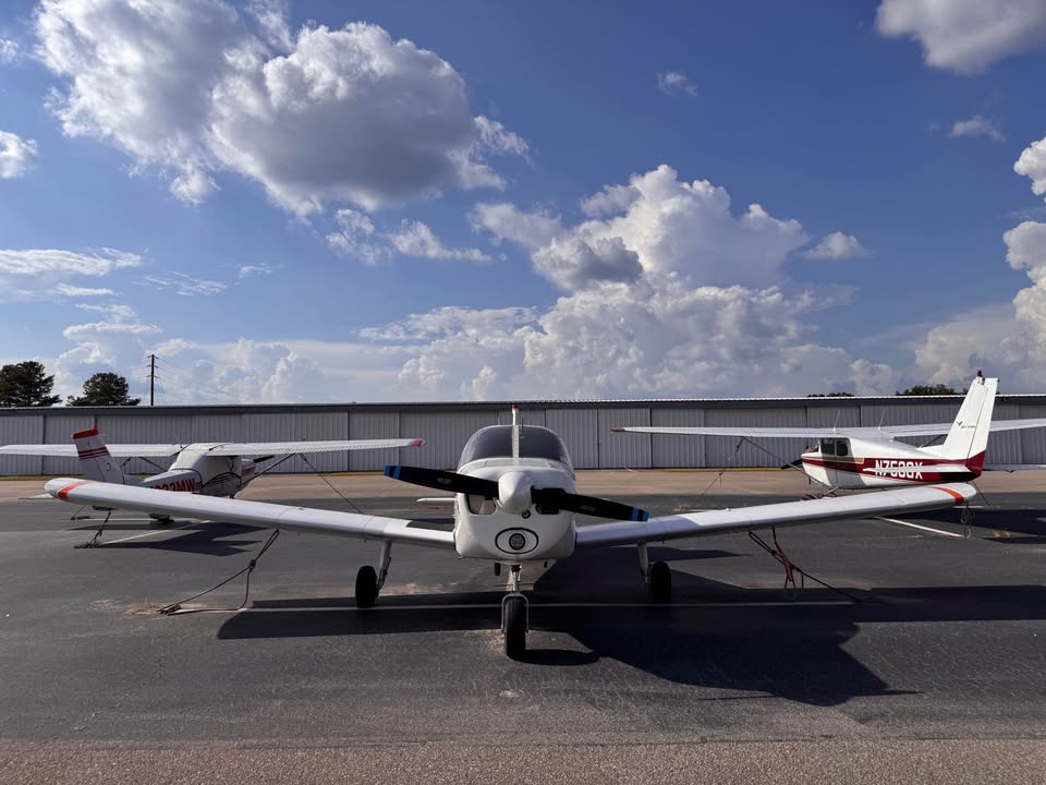 1962 Piper PA-28-180 Cherokee, photo 3
