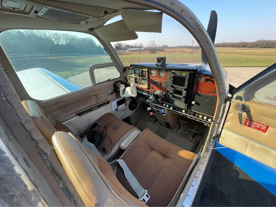 1964 Beechcraft S35 Bonanza, photo 8
