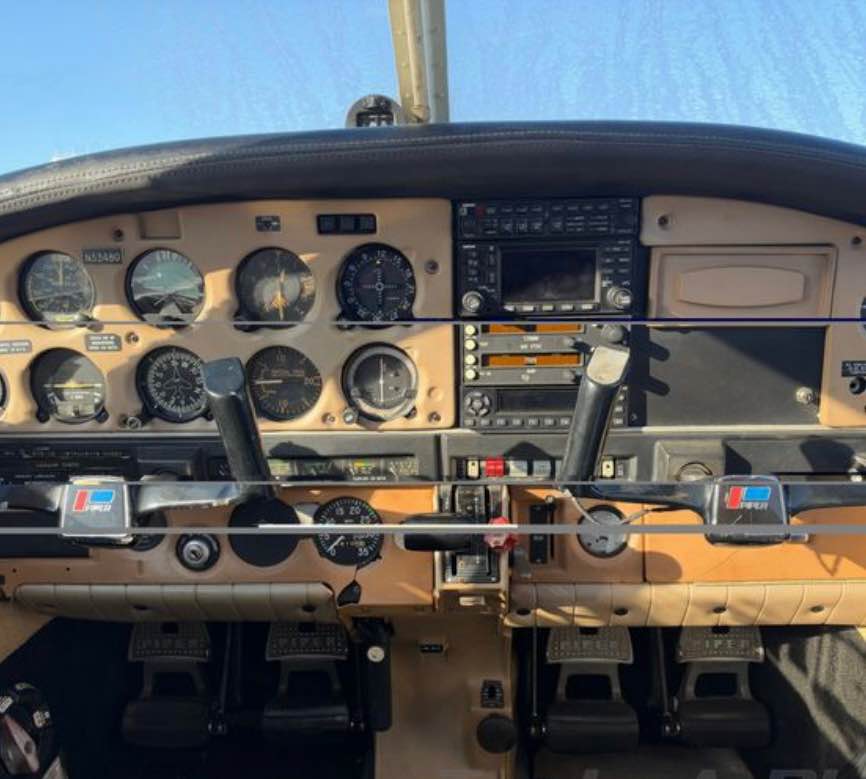 1975 Piper Pa-28-161, photo 2