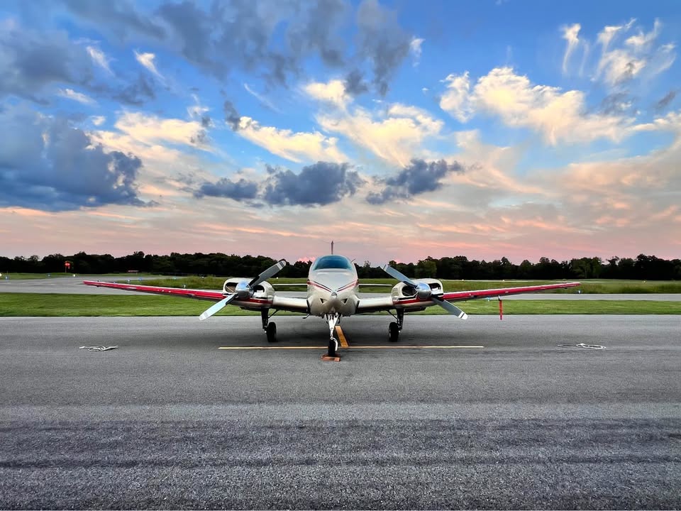 1961 Beechcraft 95-55 baron, photo 3
