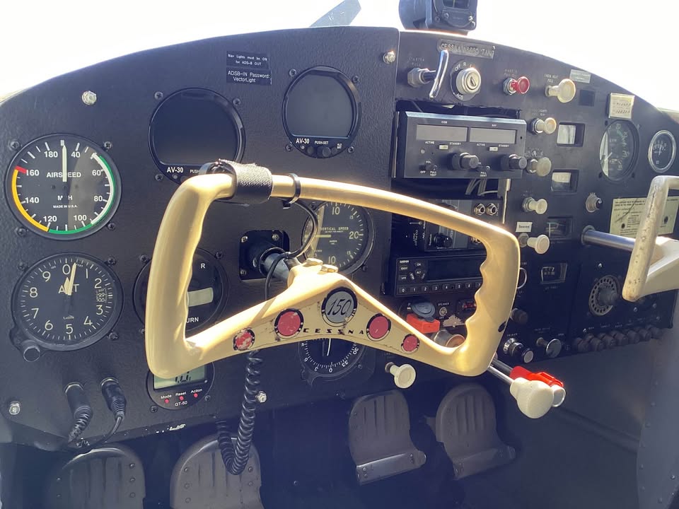 1960 Cessna 150A, photo 6