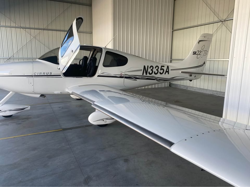 2006 Cirrus sr 22, photo 2