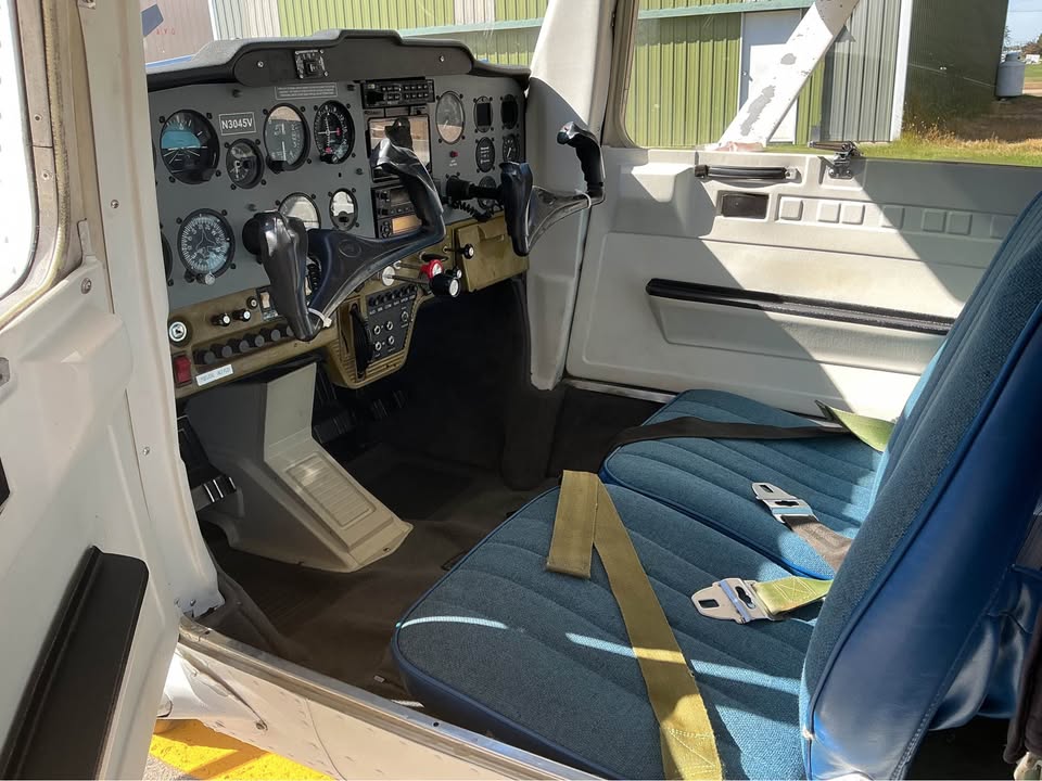 1975 Cessna 150M, photo 10