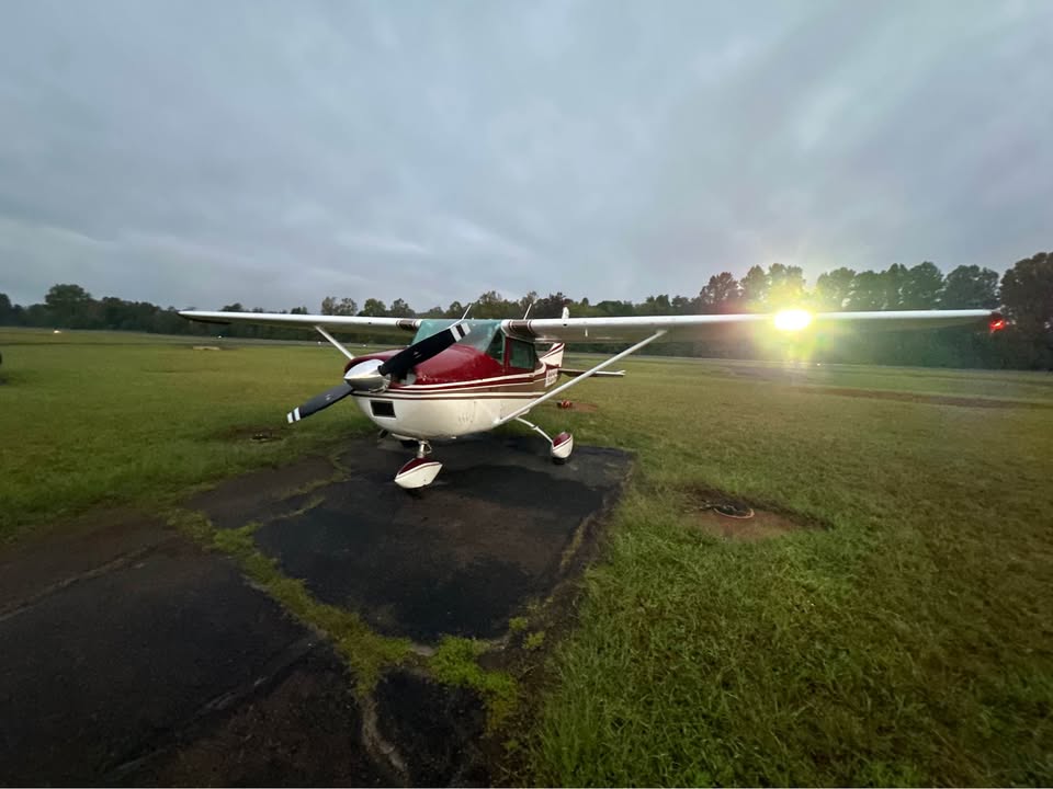 1964 Cessna 182, photo 2