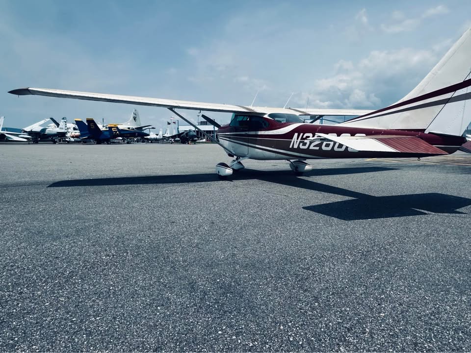 1964 Cessna 182, photo 9