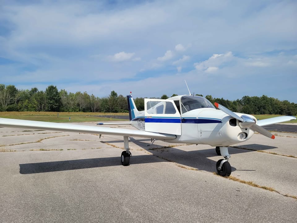 1963 Beechcraft musketeer, photo 2