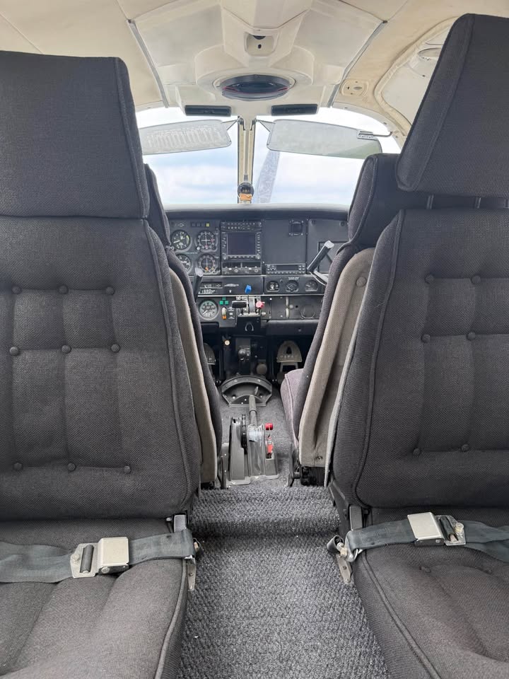 1978 piper turbo lanceII PA-32RT-300T, photo 7