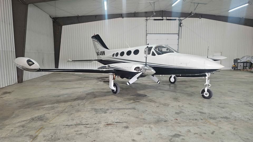 1976 Cessna 414, photo 2