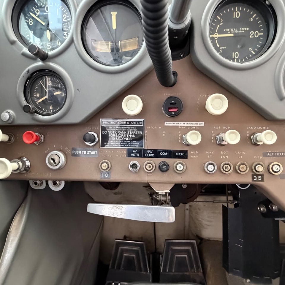 1964 Cessna 172E, photo 4