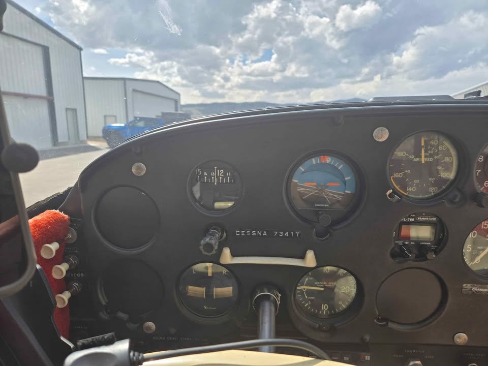 1960 Cessna 172, photo 4