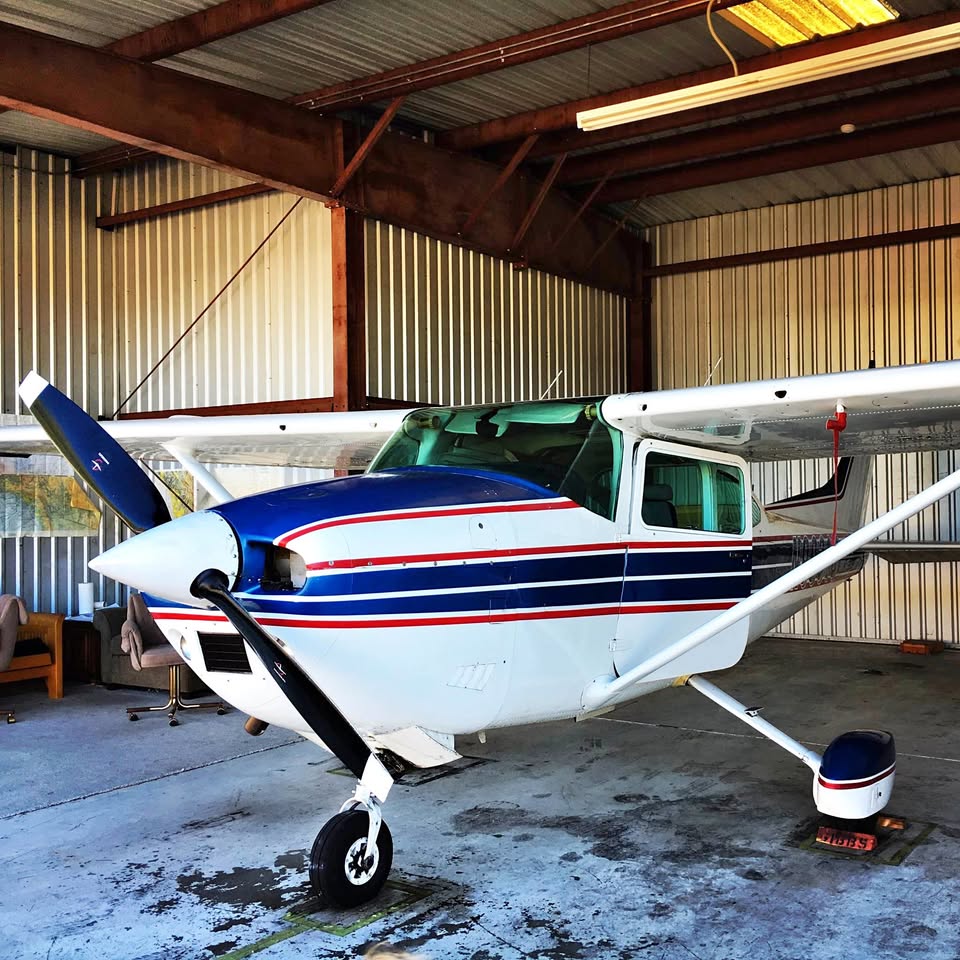 1977 Cessna Skylane 182Q, photo 1