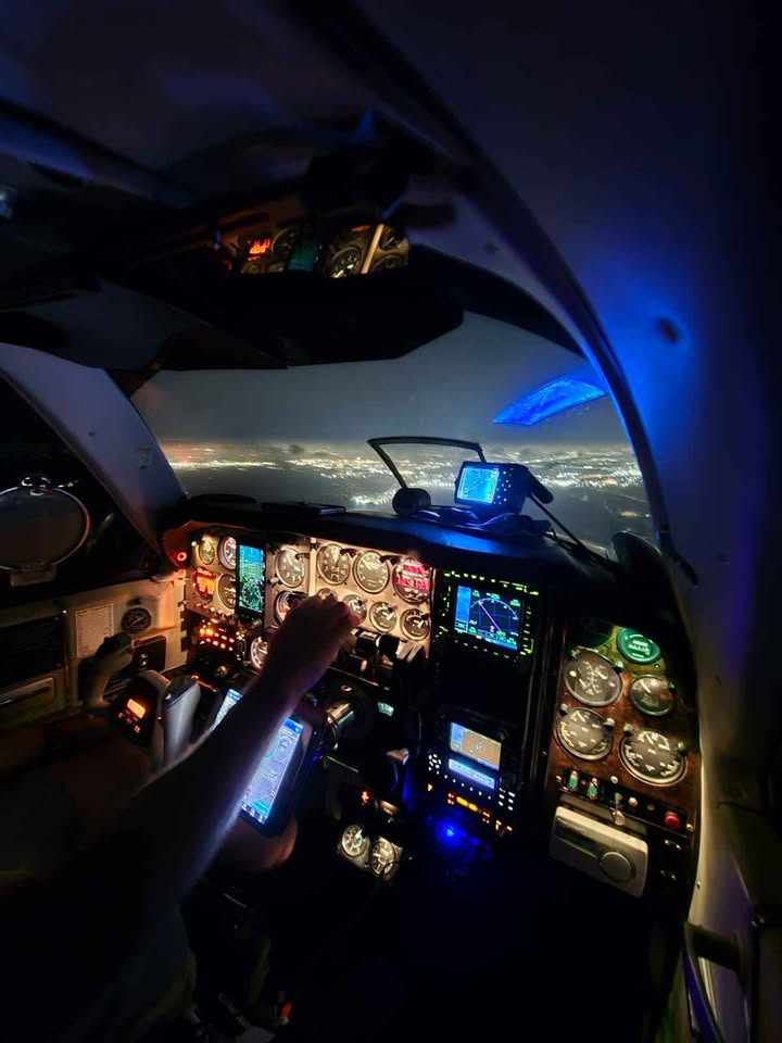 1976 Beechcraft 58p, photo 6