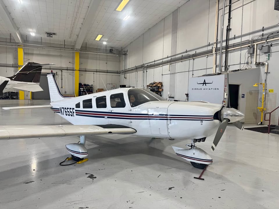 1976 Piper PA32-300, photo 1