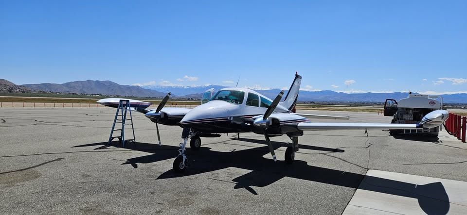 1966 Cessna 310k, photo 3
