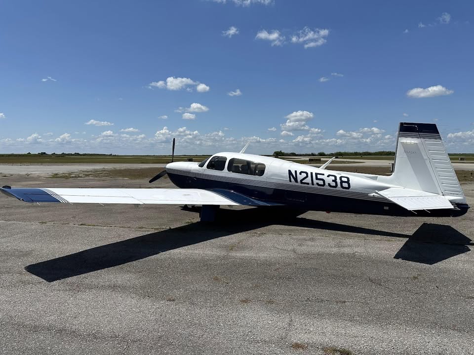 1998 Mooney M20M TLS Bravo, photo 2