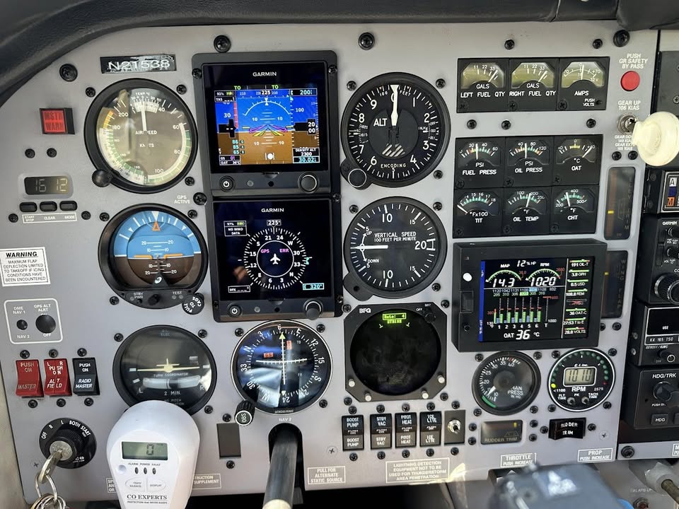 1998 Mooney M20M TLS Bravo, photo 9