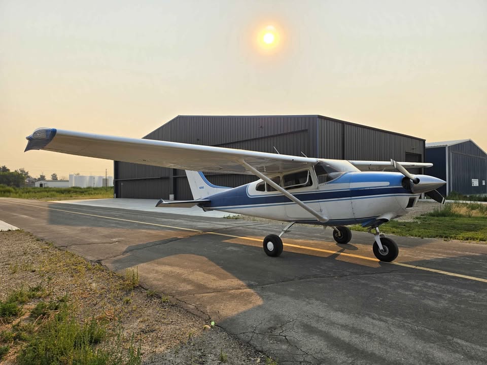 1960 Cessna 182C, photo 10