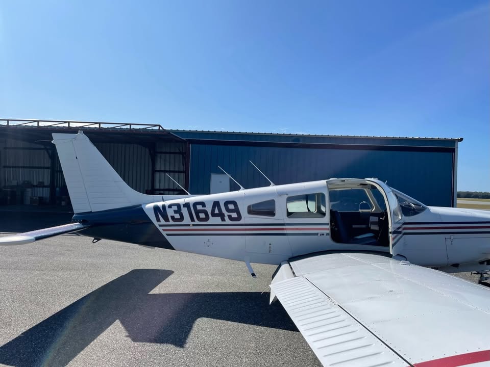 1978 Piper Arrow III (PA-28R-201), photo 9
