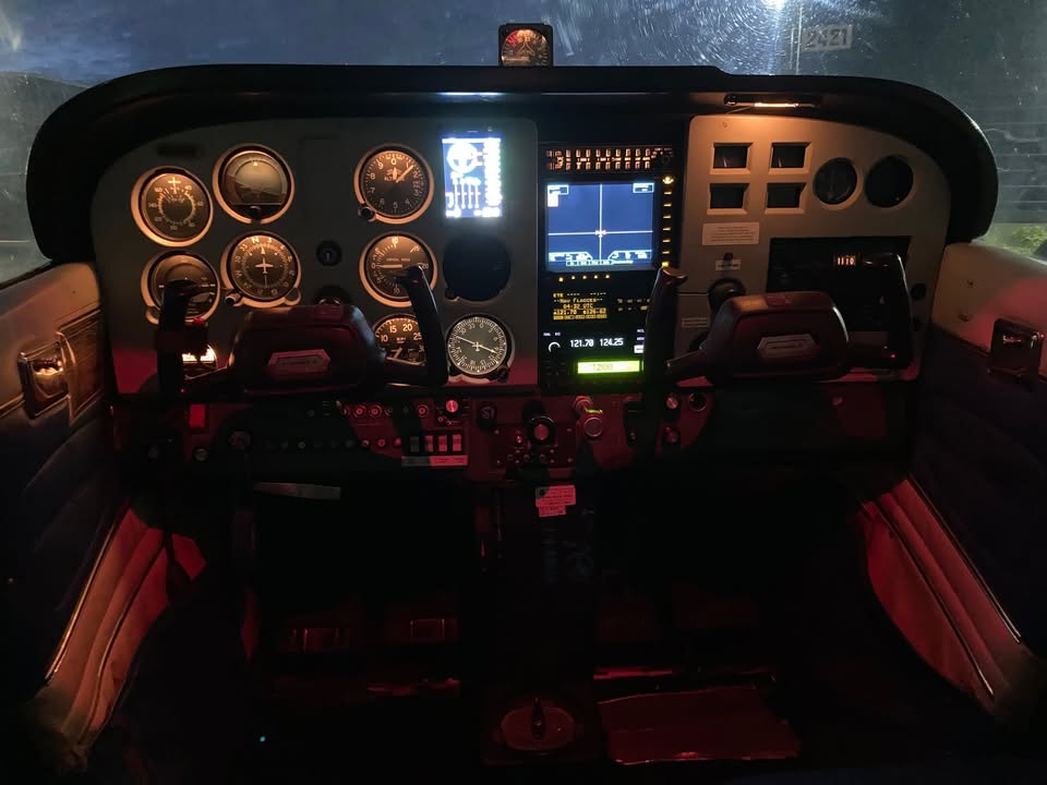 1975 Cessna 172M, photo 10
