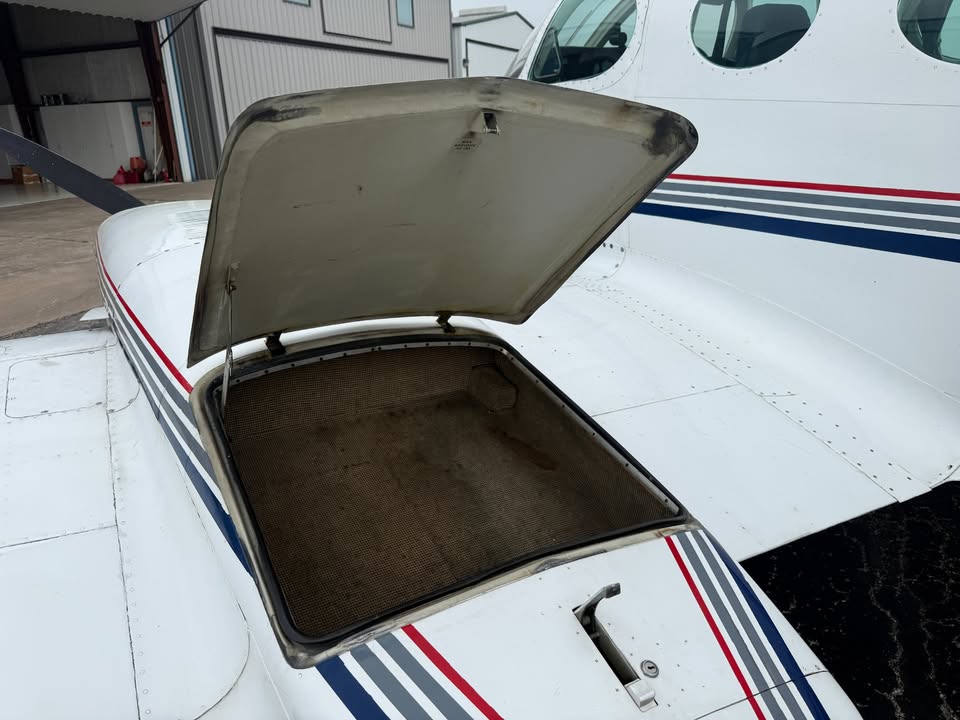 1979 Cessna 335, photo 11
