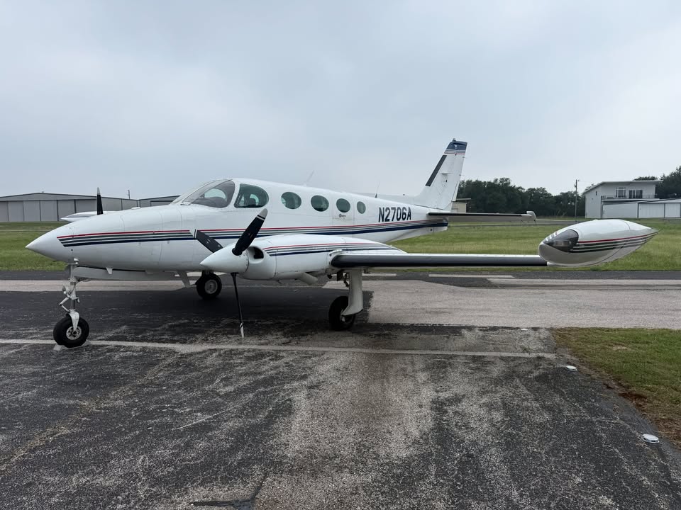 1979 Cessna 335, photo 3
