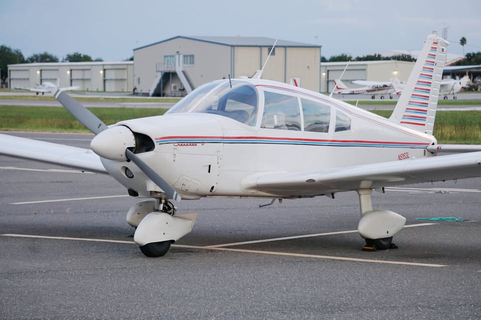 1967 Piper PA-28-180 Cherokee, photo 2