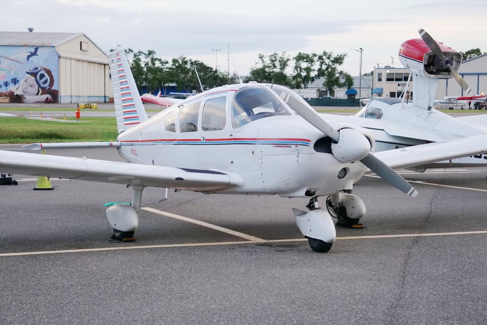 1967 Piper PA-28-180 Cherokee, photo 6