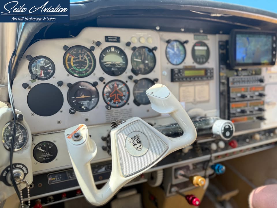 1969 Beechcraft E33 Bonanza IO550 300HP, photo 14