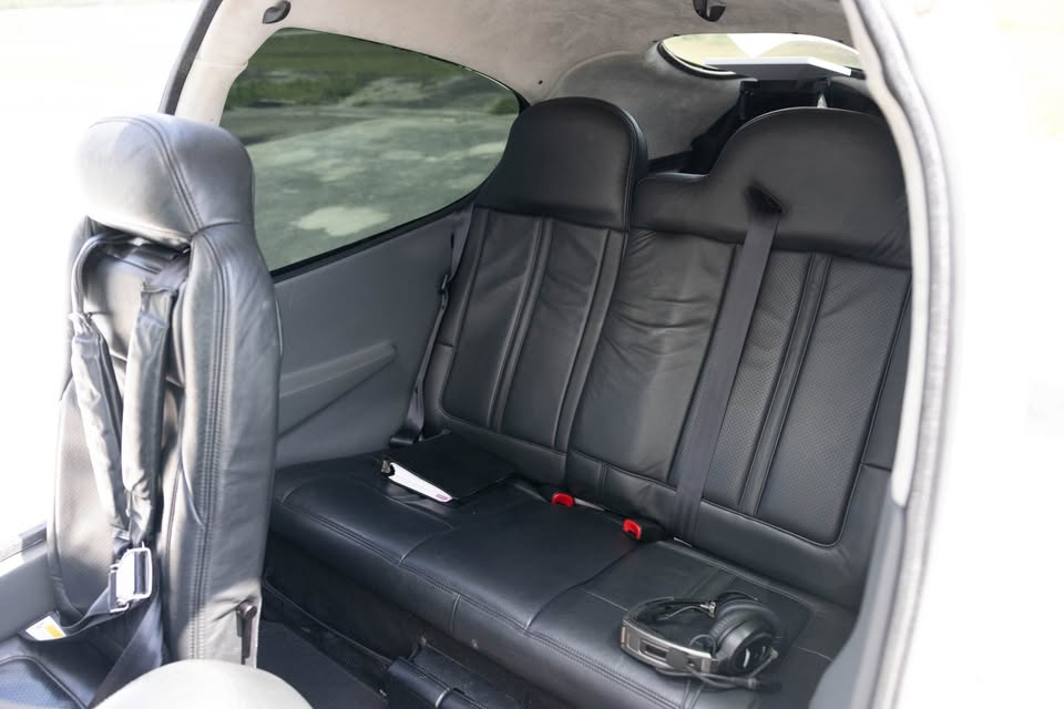 2018 Cirrus SR20, photo 9